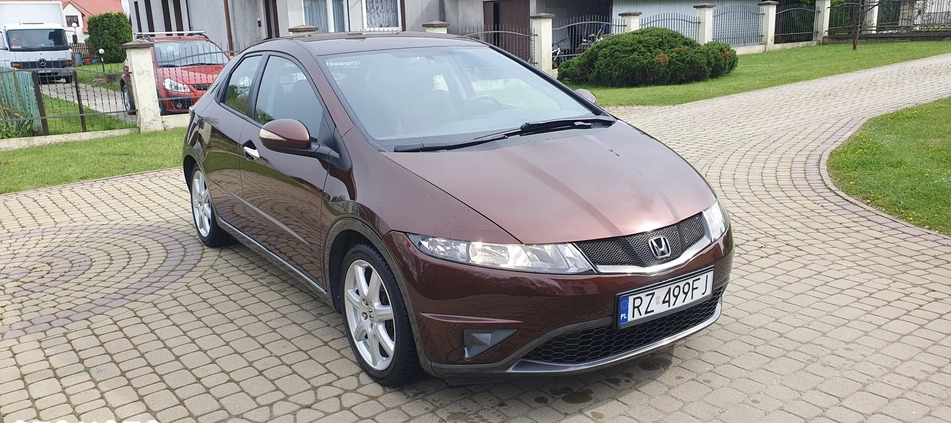 Honda Civic cena 31800 przebieg: 133000, rok produkcji 2011 z Krzepice małe 352